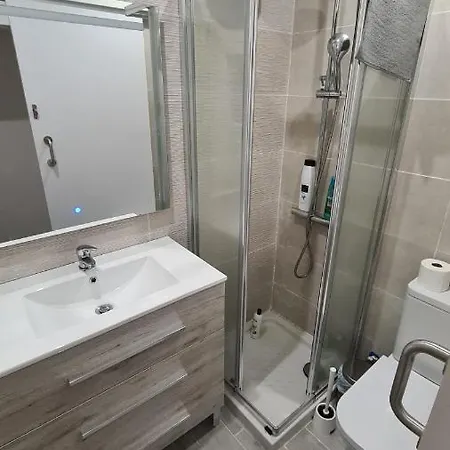 Guest house The Wave Temple Las Palmas de Gran Canaria