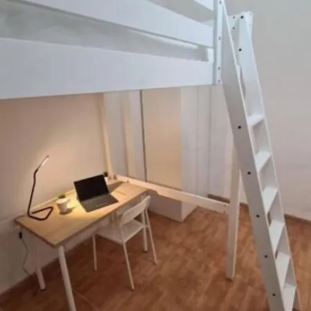 Konukevi The Wave Temple *